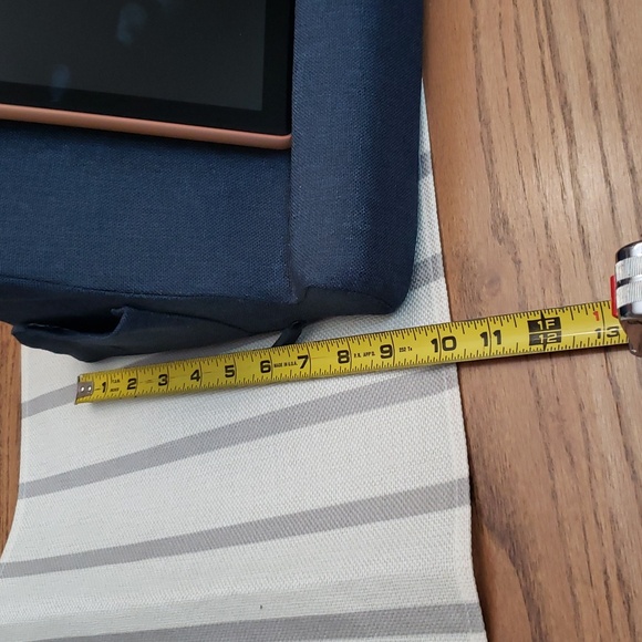 Tablet/ book stand. - Picture 9 of 10